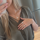 Sigrid snurrande halsband
